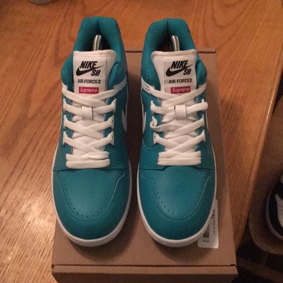 Nike SB x Supreme Air Force 2’s Teal - Picture 1 of 6